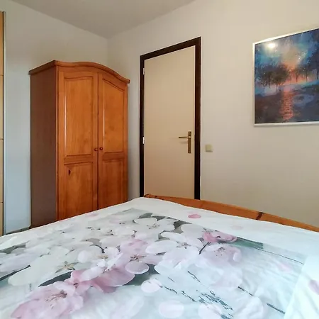 Lägenhet Beautiful In Bredene